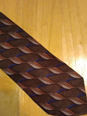 J. Z. RICHARDS Men's Brown Patterned Tie with Blue and Tan Wave Accents